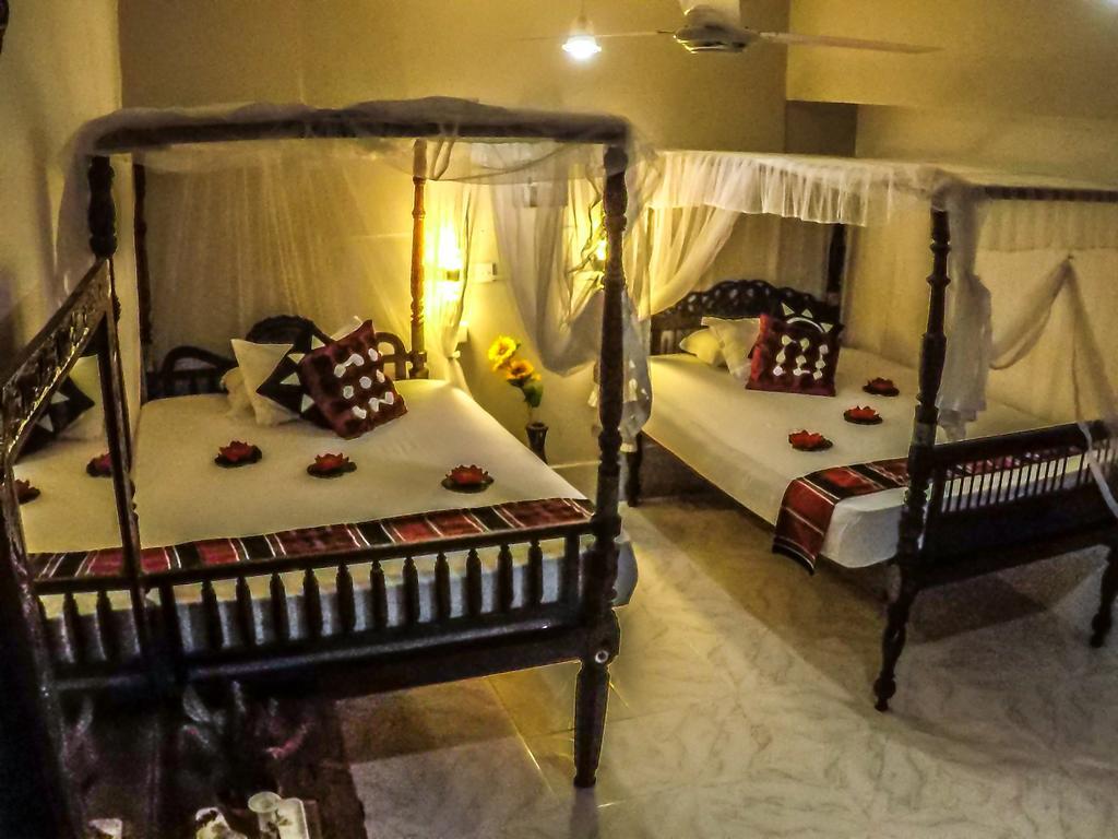Wijenayake'S - Beach Haven Guest House - Galle Fort Kültér fotó