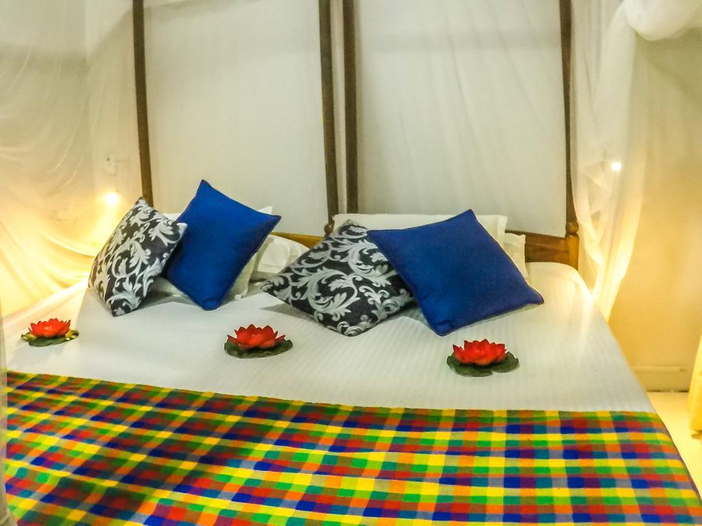 Wijenayake'S - Beach Haven Guest House - Galle Fort Kültér fotó